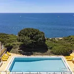 With Beautiful Terrace, Sea-views Tatil Evi